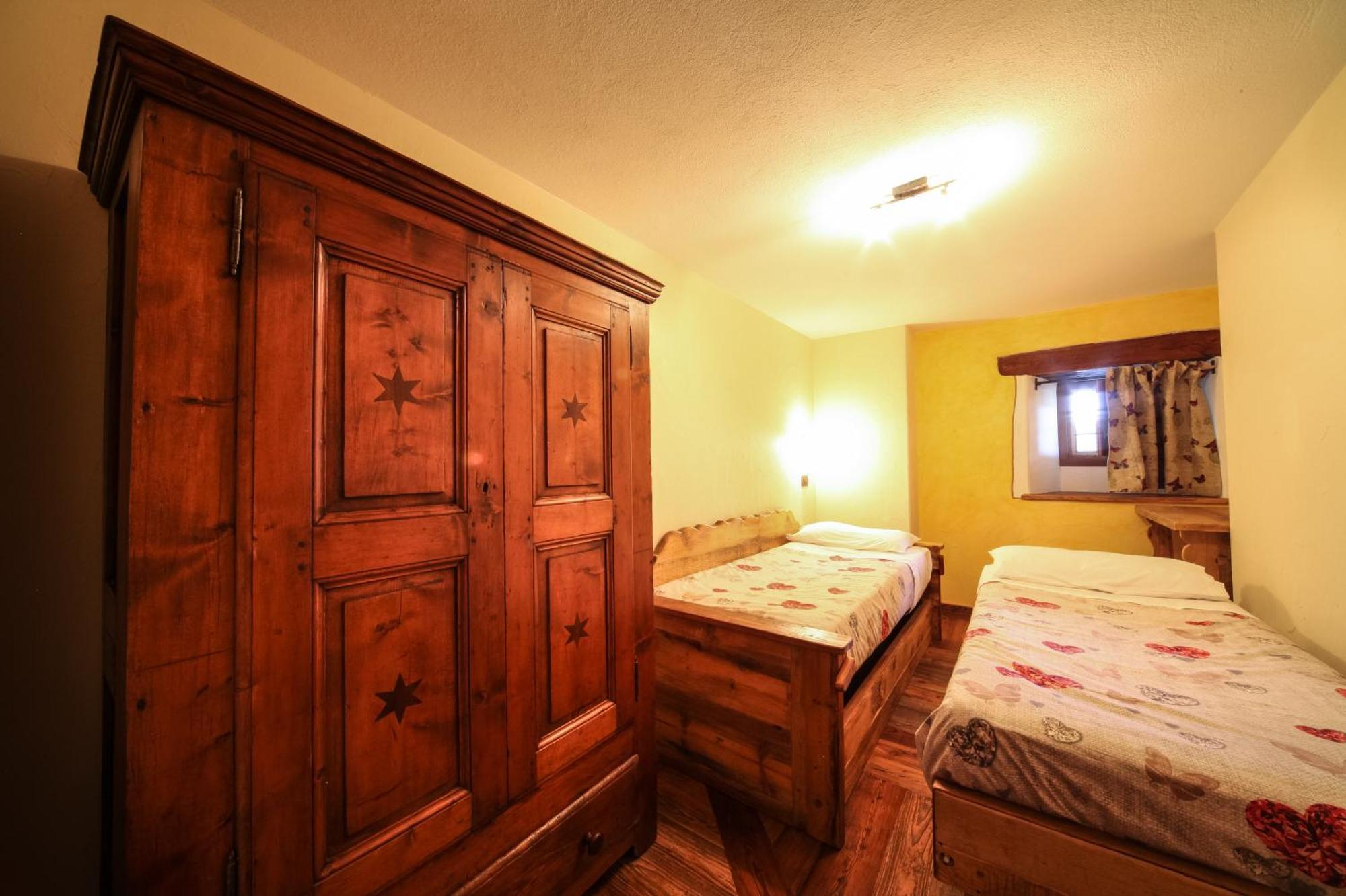 Souvenir De Tsaneli Apartman Roisan Szoba fotó