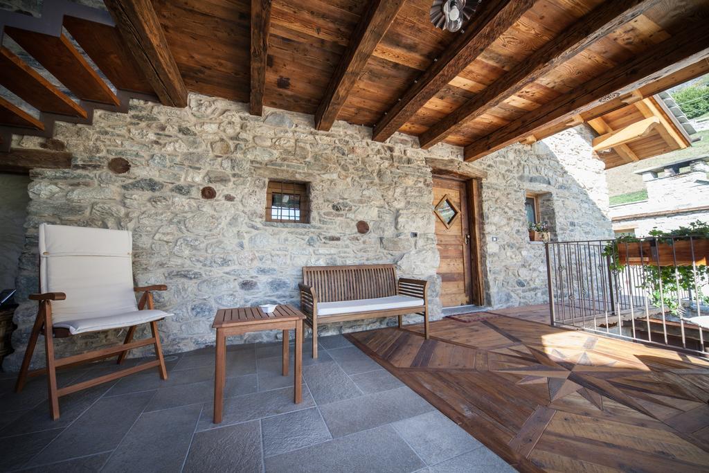 Souvenir De Tsaneli Apartman Roisan Szoba fotó