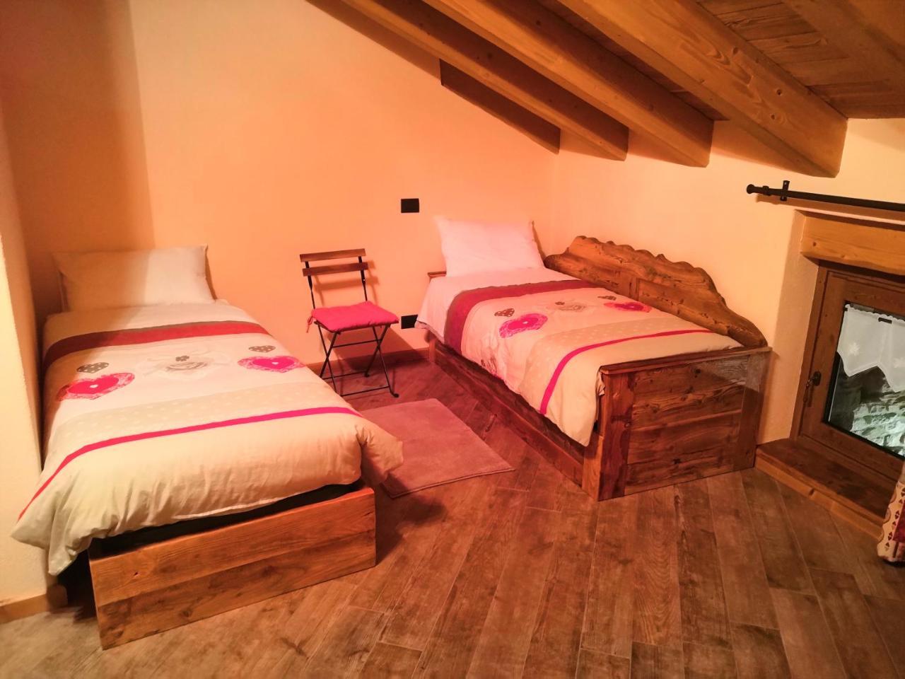 Souvenir De Tsaneli Apartman Roisan Kültér fotó